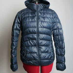 Uniqlo Puffer Hooded Jacket Light Weight Size S